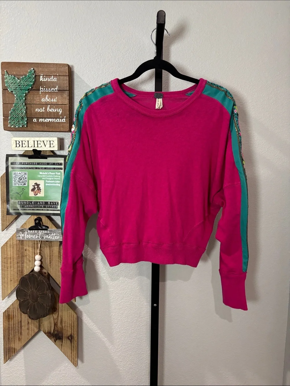 Free People metal tag Hot Pink Sweatshirt with Teal Floral Embroidered Sleeves